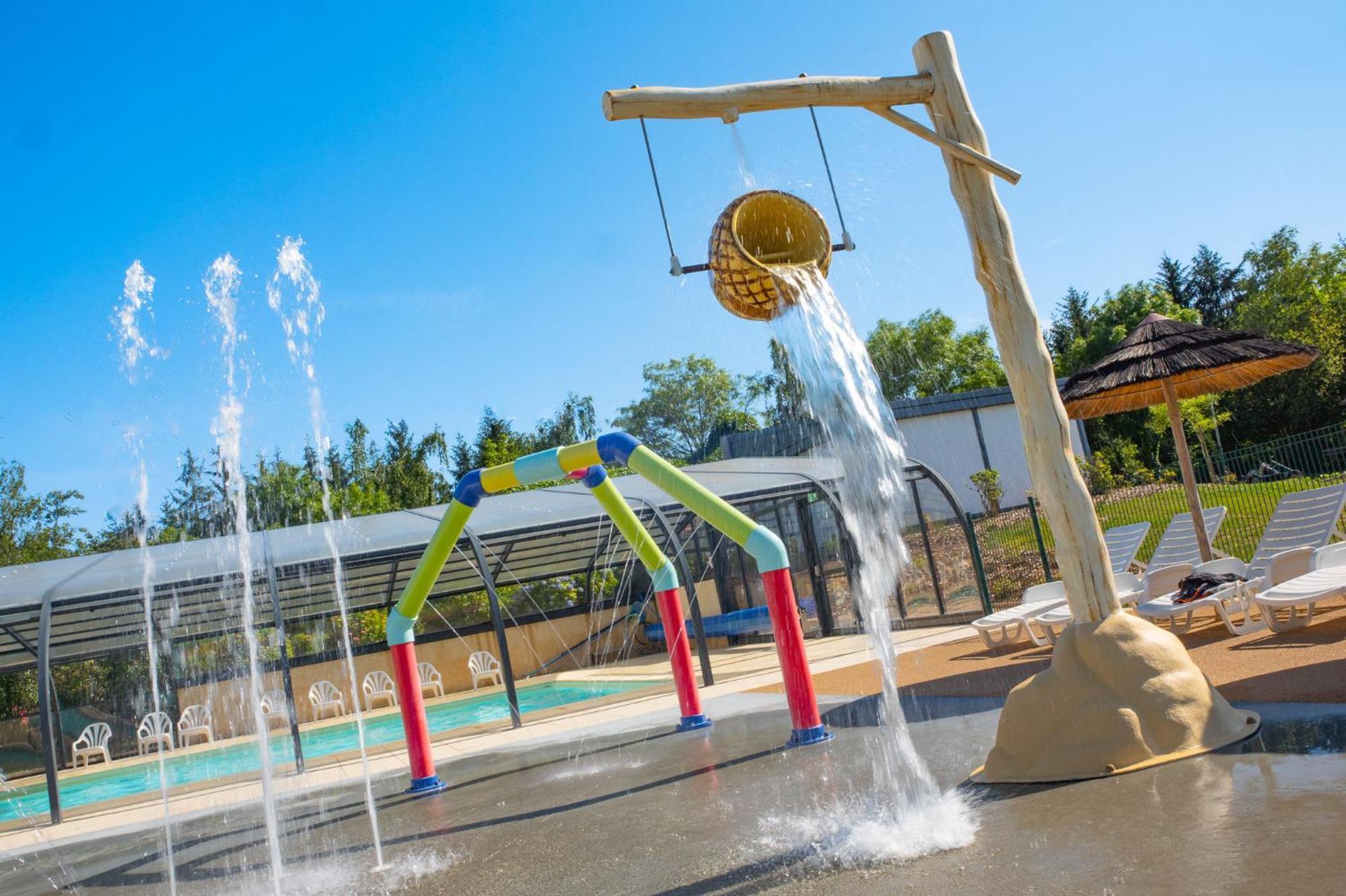 Camping Aubigny-Les Clouzeaux Aubigny  Exterior foto